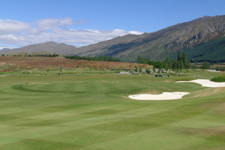 �j���[�W�[�����h �S���t �~���u���b�N���]�[�g