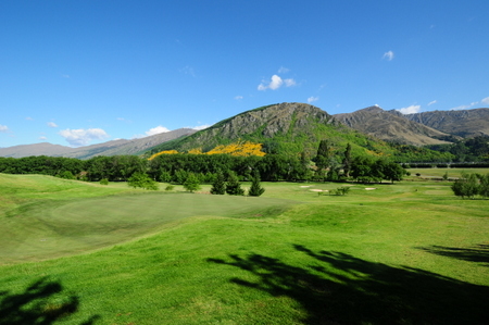 �j���[�W�[�����h �S���t �~���u���b�N���]�[�g